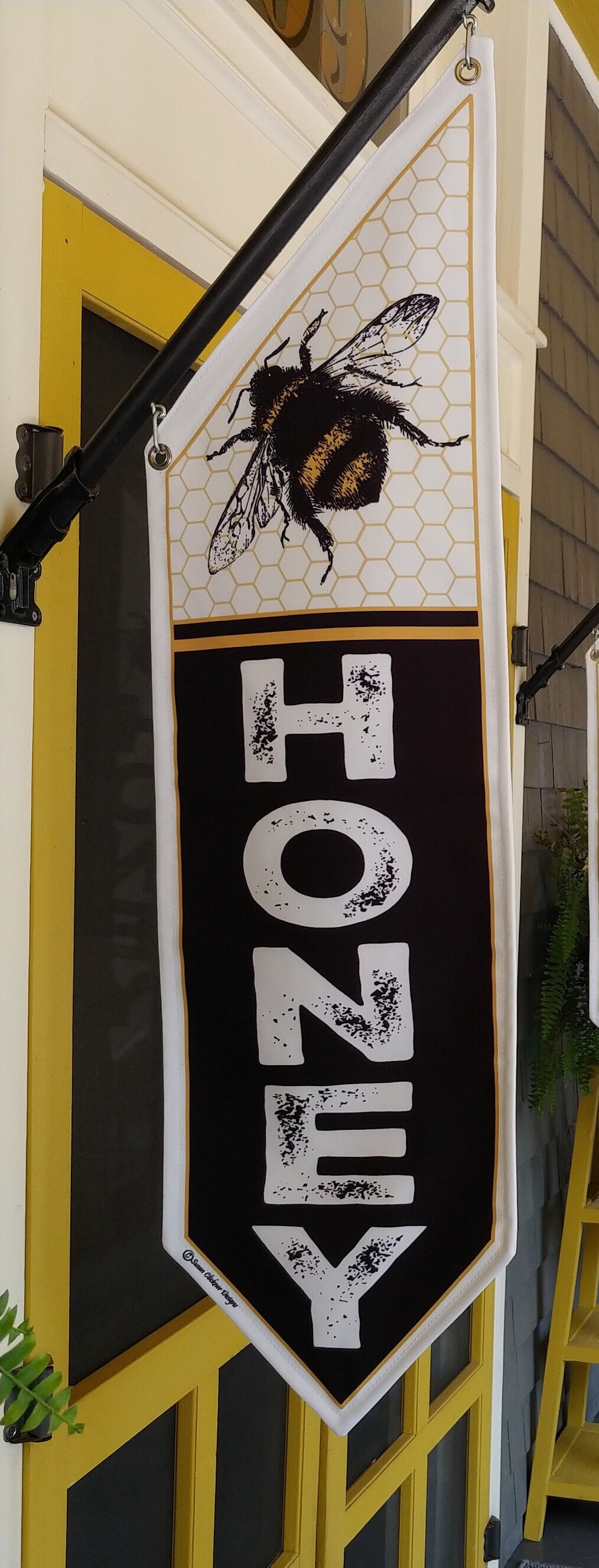 HONEY FLAG * Home Based Business * double sided * heavy weight canvas * pole & bracket included * local grown honey * Bee Keeping